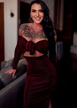 Roselyne Simone image 3 of 4