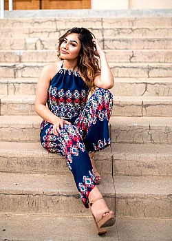 Rosey Gomez image 2 of 2