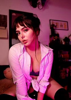 Rosi Lane image 2 of 2