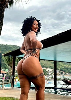 Rosiane Pinheiro image 4 of 4