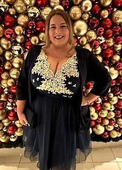 Rosie Wise image 3 of 3
