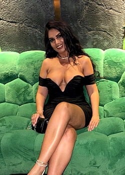 Roxana Radu image 2 of 2