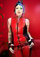 Roxanne Emery profile photo