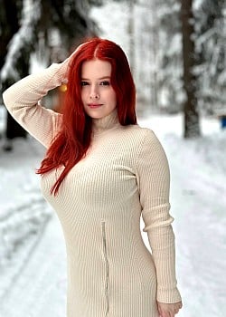 Roxxanne Rosso image 1 of 4
