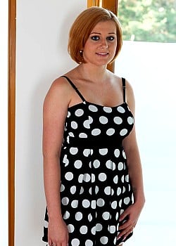 Roxy Black image 2 of 3
