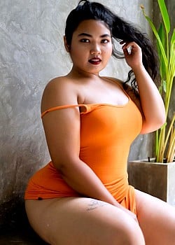 Ruby H image 2 of 4
