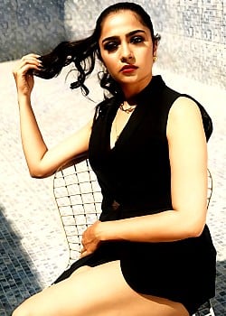 Rukmini Vasanth image 2 of 3