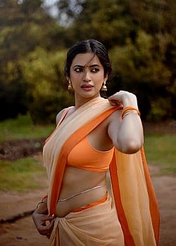 Saanvi Dhiman image 1 of 3