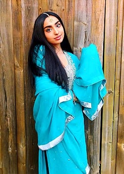 Saara Chaudry image 2 of 2