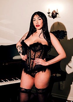 Sabina Magic image 3 of 3