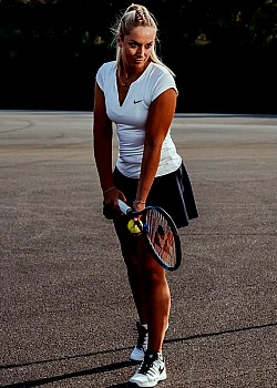 Sabine Lisicki image 2 of 2