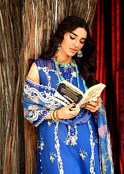 Sadia Khan image 2 of 3