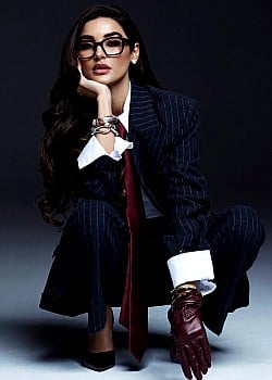Sadia Khan image 3 of 3