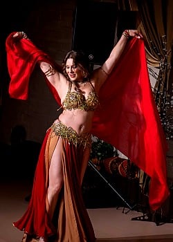 Safiya Nawaar image 3 of 4