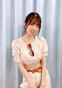 Saho Iwatate image 2 of 2