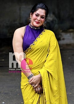 Sajna Noor image 4 of 4