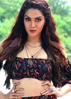Sakshi Chaudhary image 4 of 4