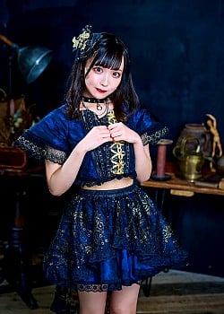 Sakura Sano image 2 of 4