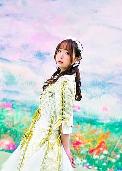 Sally Amaki image 3 of 4