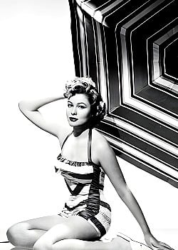 Sally Ann Howes image 3 of 3