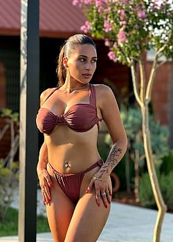 Salome Kapanadze image 2 of 4