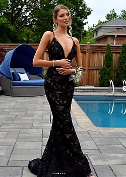 Samantha Bergman image 3 of 4