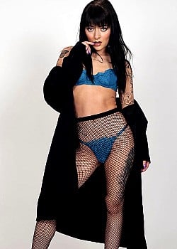 Samantha Eagleton image 1 of 4