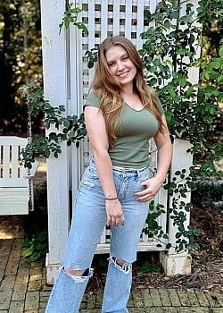 Samantha Pope image 1 of 3