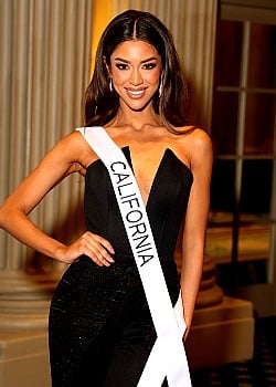 Samantha Ramos image 2 of 2