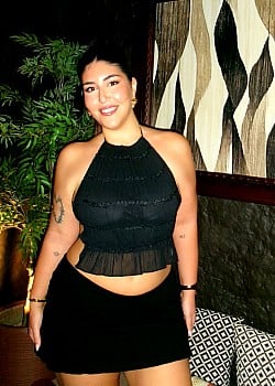 Samantha Sanchez (Instagram) image 2 of 3