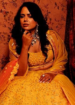 Sameera Reddy image 3 of 4