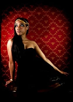 Samia Dauenhauer image 4 of 4