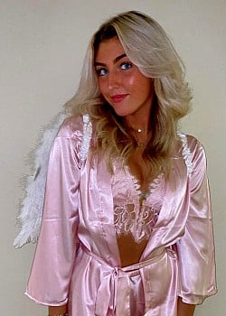 Sammi Raimondo image 2 of 4