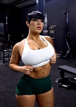Samone Reyna image 4 of 4