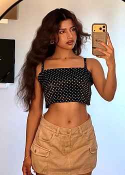 Sana Sharma image 4 of 4