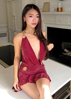 Sandy Diana Bang image 4 of 4