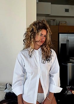 Santina Rizzi image 1 of 2