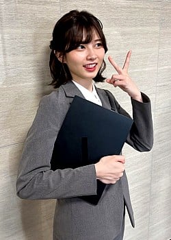 Saori Araki image 2 of 4