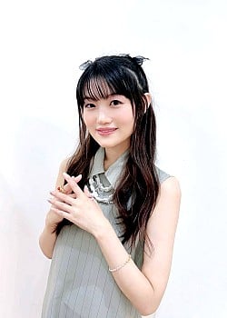 Saori Hayami image 4 of 4