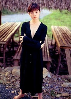 Saori Iwama image 2 of 2