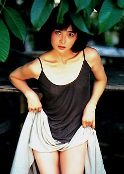 Saori Iwama image 1 of 2
