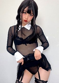 Saori Kiyomi image 2 of 2