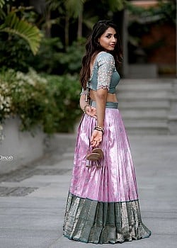 Sapthami Gowda image 2 of 2