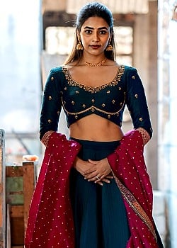 Sapthami Gowda image 1 of 2