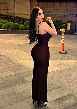 Sara Afindi image 4 of 4