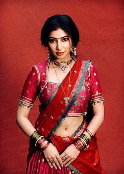Sara Arjun image 2 of 4