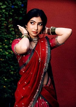 Sara Arjun image 3 of 4