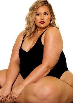 Sara Faith Stewart image 2 of 4