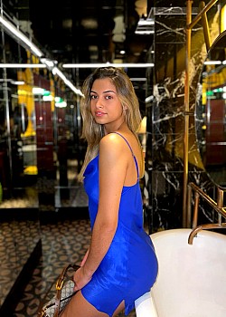Sara Fernandes image 2 of 2