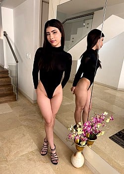Sara Taylor (Pornstar) image 3 of 3
